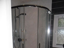 Bathroom 01 - 01 - Shower Enclosure